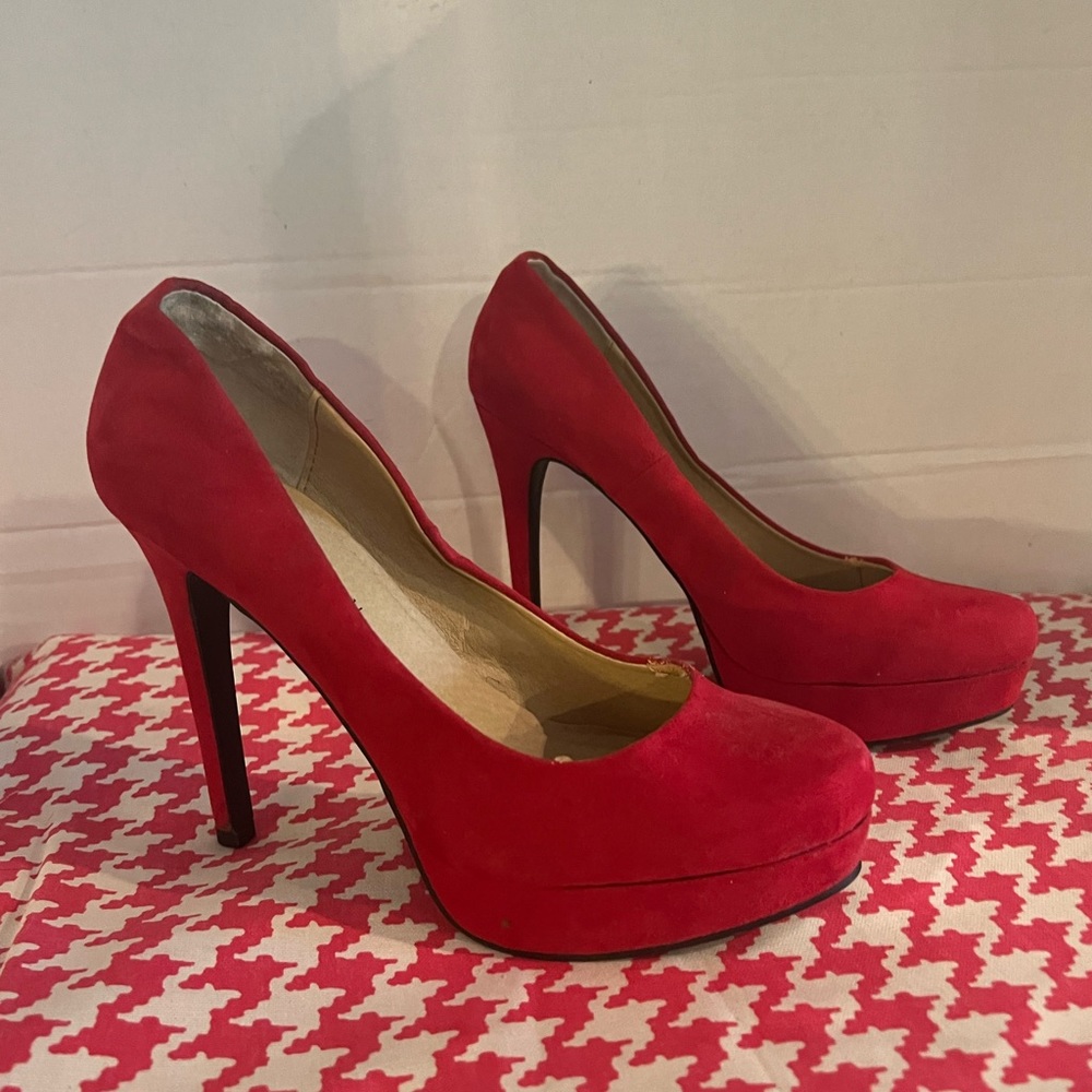 CL by Laundry Red Faux Suede Heels